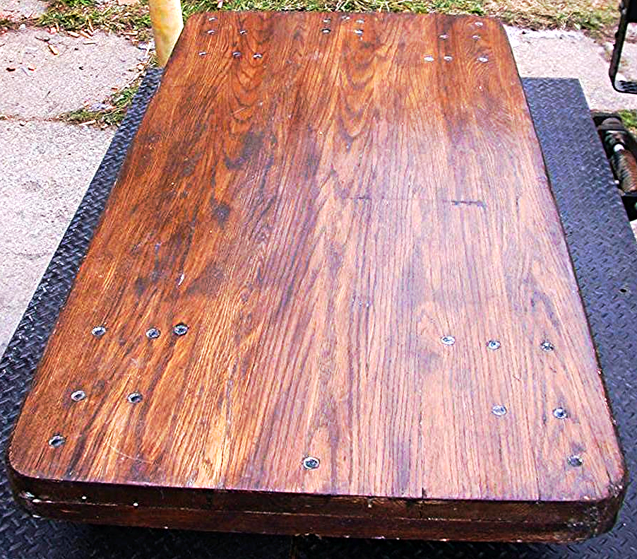 RARE COLSON INDUSTRIAL DESIGN OAK CART COFFEE TABLE 66x32x11 FOUR PHENOLIC WHEEL