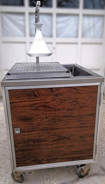 PRECISION BLU-2-BU STEAM MEAT CARVING STATION & MERCO PRODUCTS B 105 A HEAT LAMP