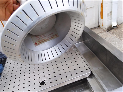 PRECISION BLU-2-BU STEAM MEAT CARVING STATION & MERCO PRODUCTS B 105 A HEAT LAMP