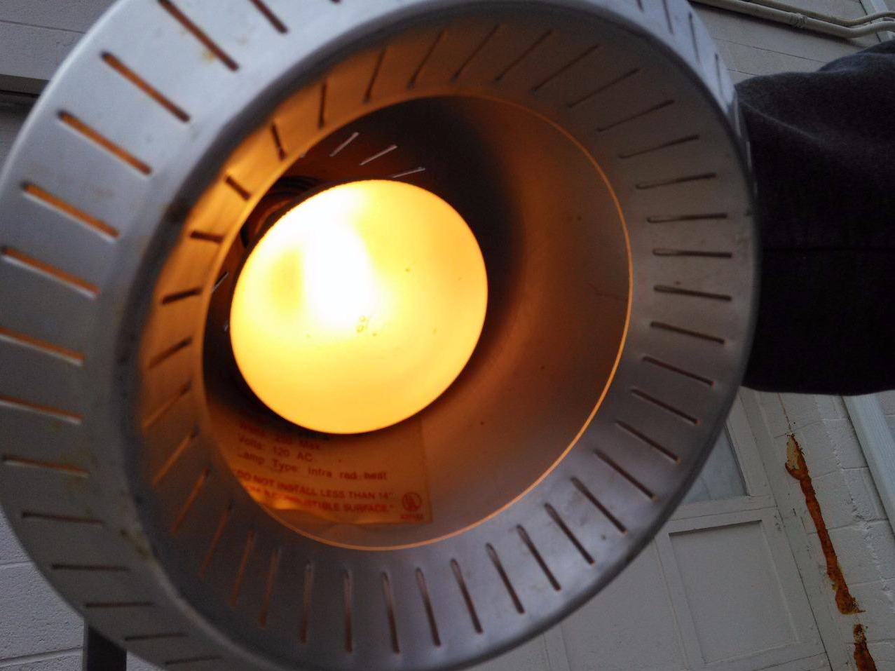 PRECISION BLU-2-BU STEAM MEAT CARVING STATION & MERCO PRODUCTS B 105 A HEAT LAMP