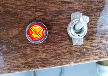 PRECISION BLU-2-BU STEAM MEAT CARVING STATION & MERCO PRODUCTS B 105 A HEAT LAMP