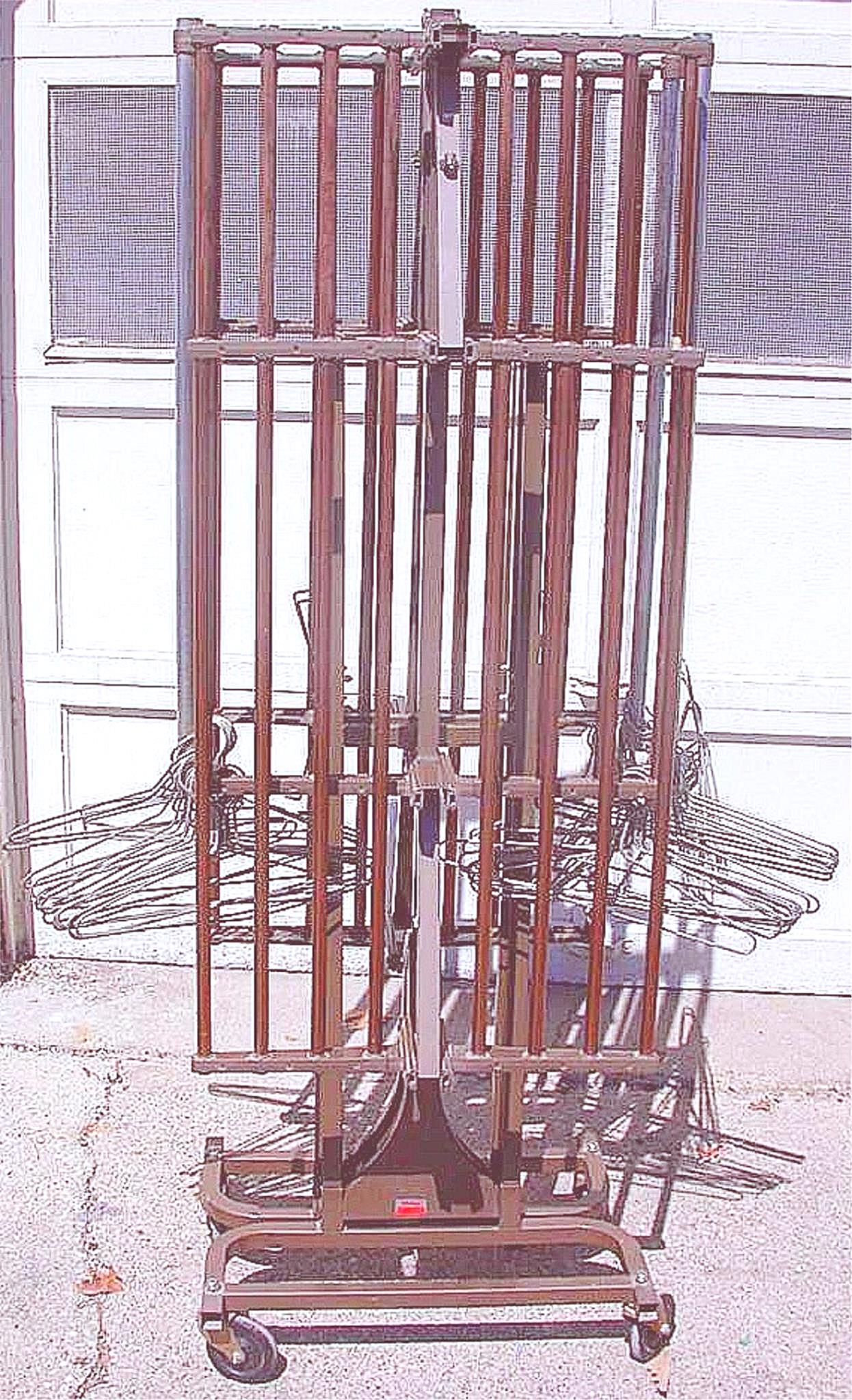 RARE FOLDING COLLAPSIBLE VEEP CLOTHES HANGER HAT UMBRELLA COAT SHELVES ON WHEELS