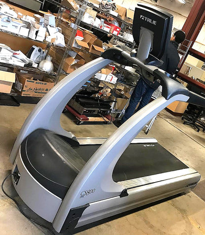 TRUE CS800 with TOTAL BODY TRAINING TOUCH SCREEN HEAVY DUTY TREADMILL WATCHVIDEO