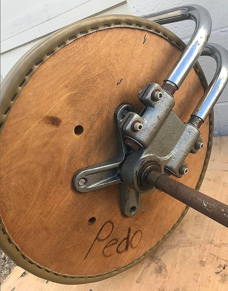 RARE VINTAGE DENTAL MEDICAL STOOL HOSPITAL CLINIC TATOO VETERINARY LAB FREE SHIP