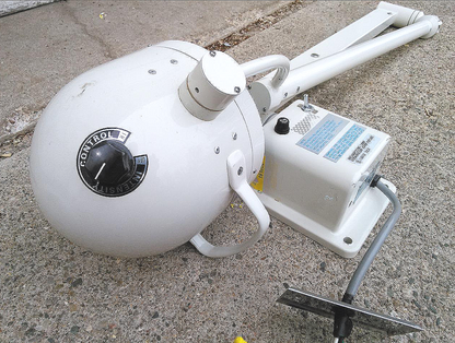 SKYTRON DAIICHI SOMEI 18W-FL1 LAB HOSPITAL SURGICAL LAMP w POWER SUPPLY FREESHIP