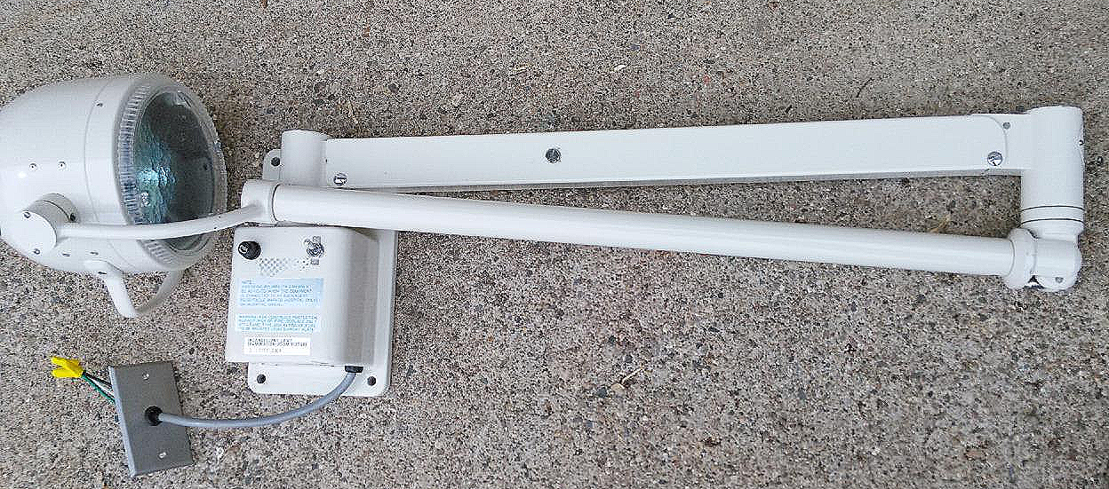 SKYTRON DAIICHI SOMEI 18W-FL1 LAB HOSPITAL SURGICAL LAMP w POWER SUPPLY FREESHIP