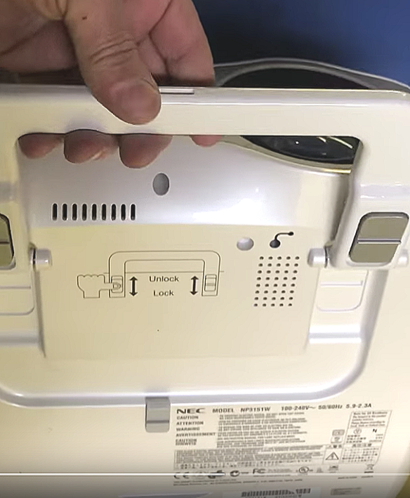 NEC NP3141W NETWORK PROJECTOR with REMOTE & MANUAL WATCH VIDEO FREE SHIPPING