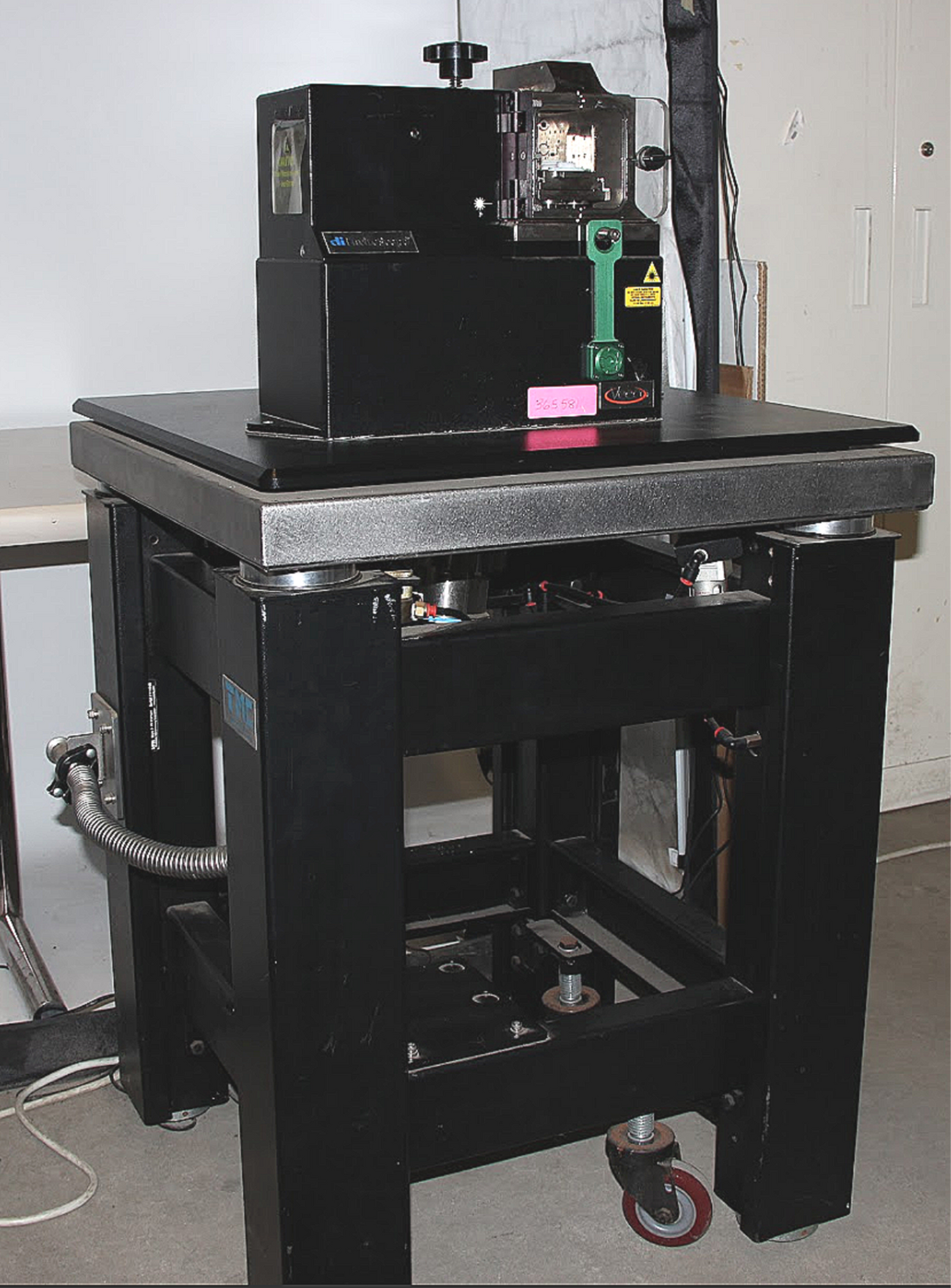 TMC VEECO DI ENVIROSCOPE ATOMIC FORCE MICROSCOPE SYSTEM MDC KAV-150 TURBO-V 70LP