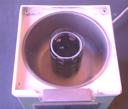 BECKMAN TABLETOP MICROFUGE B COMPLETEwith 6 STAINLESS STEEL PLATES FREE SHIPPING