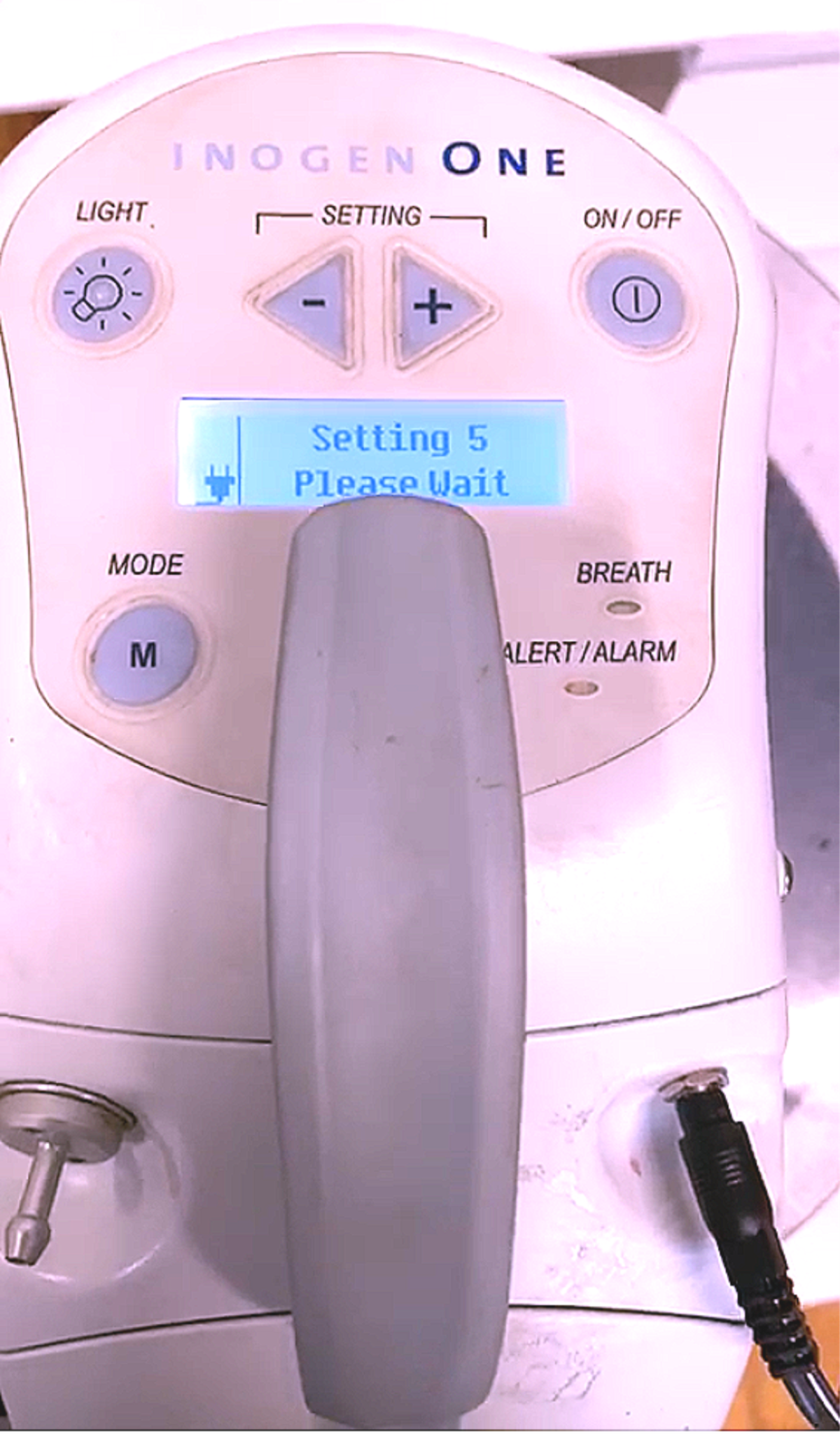 INOGEN FIRST GENERATION PORTABLE OXYGEN & CART FREE SHIPPING WATCH VIDEO