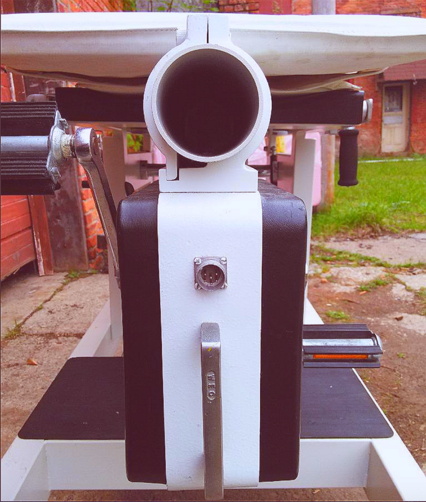 BIODEX MEDICAL MANUAL ADJUSTABLE ECHOCARDIOGRAM X-RAY BARIATRIC TABLE FREE SHIP