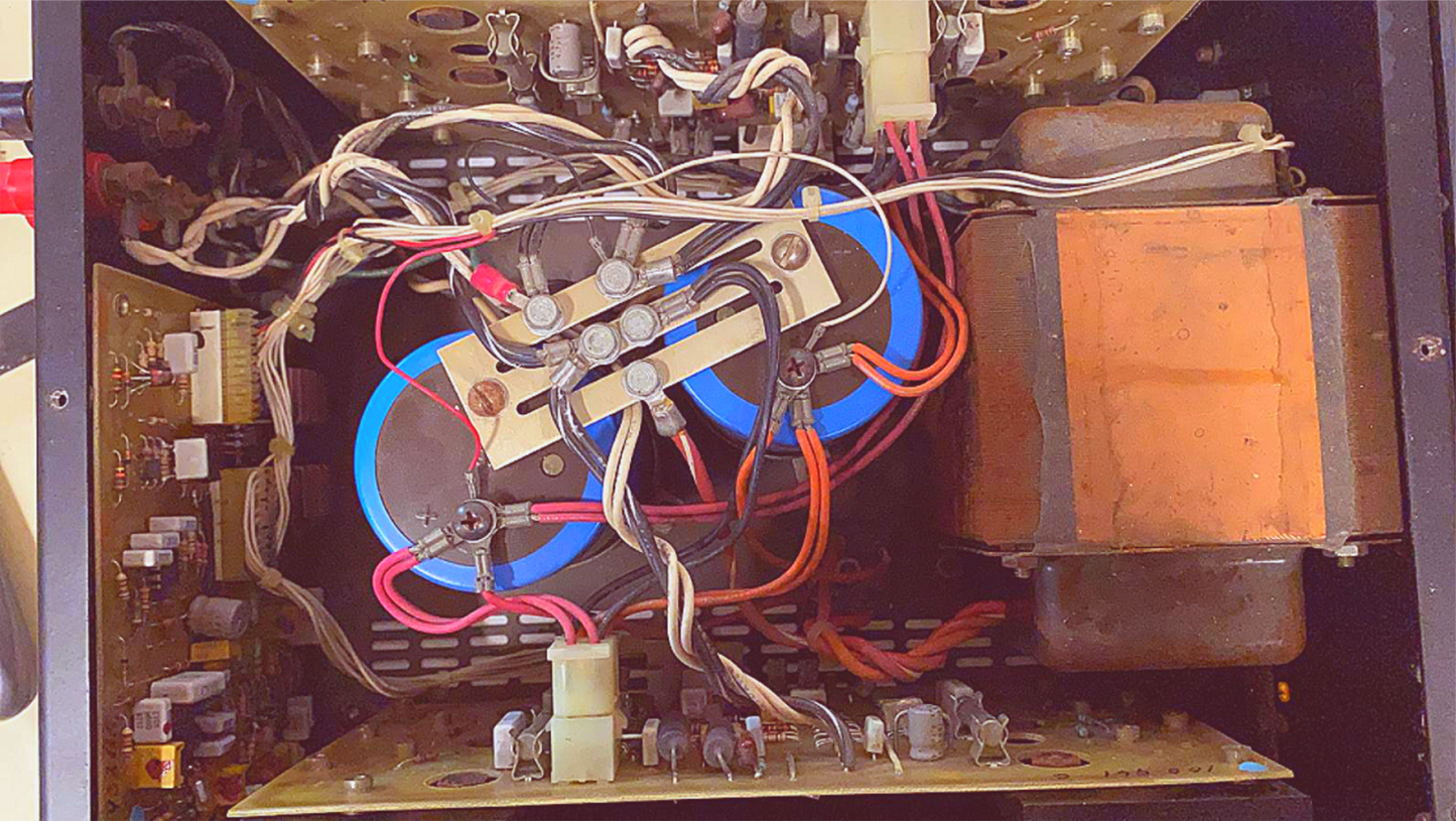 TRANS MOS VSP LABS AMPLIFIER 150 WATTS STEREO 300 WATTS MONO CHANNEL FREE SHIP