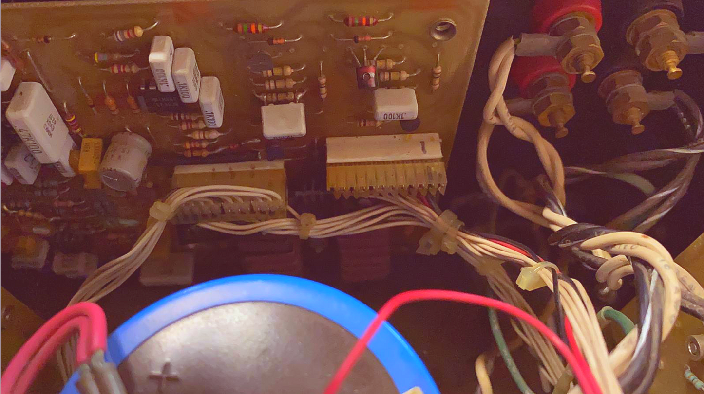 TRANS MOS VSP LABS AMPLIFIER 150 WATTS STEREO 300 WATTS MONO CHANNEL FREE SHIP