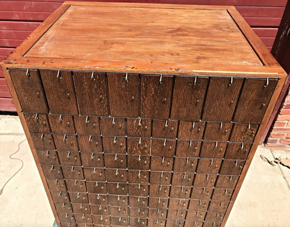 RARE 1950s VINTAGE 88 CUBICLE MAILBOX CABINET 53Hx 45Wx36D OAK Wine FREE SHIP