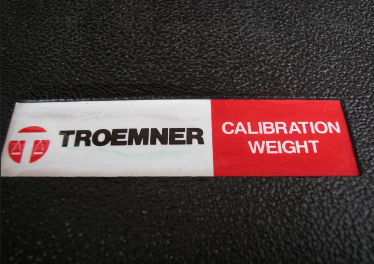 TROEMNER CALIBRATION WEIGHT 2KG KG KILOGRAM PLUS PROTECTIVE CASE FREE SHIPPING