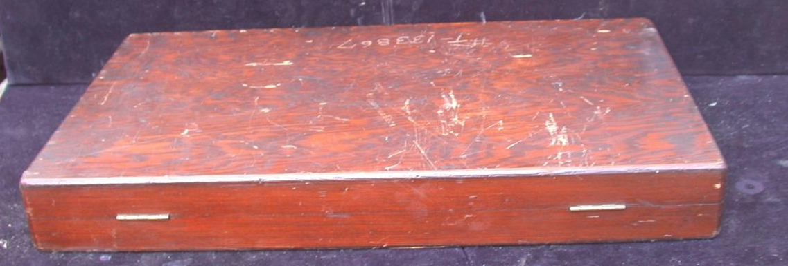 TUBULAR MICROMETER CO. CALIPER & WOOD CASE 12" - 18" 0.0001" TUMICO SPINDLE ROD