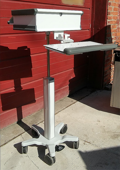 GCX INSTRUMENT VHRS VARIABLE HEIGHT ROLL STAND MEDICAL CART WORKSTATION FREESHIP