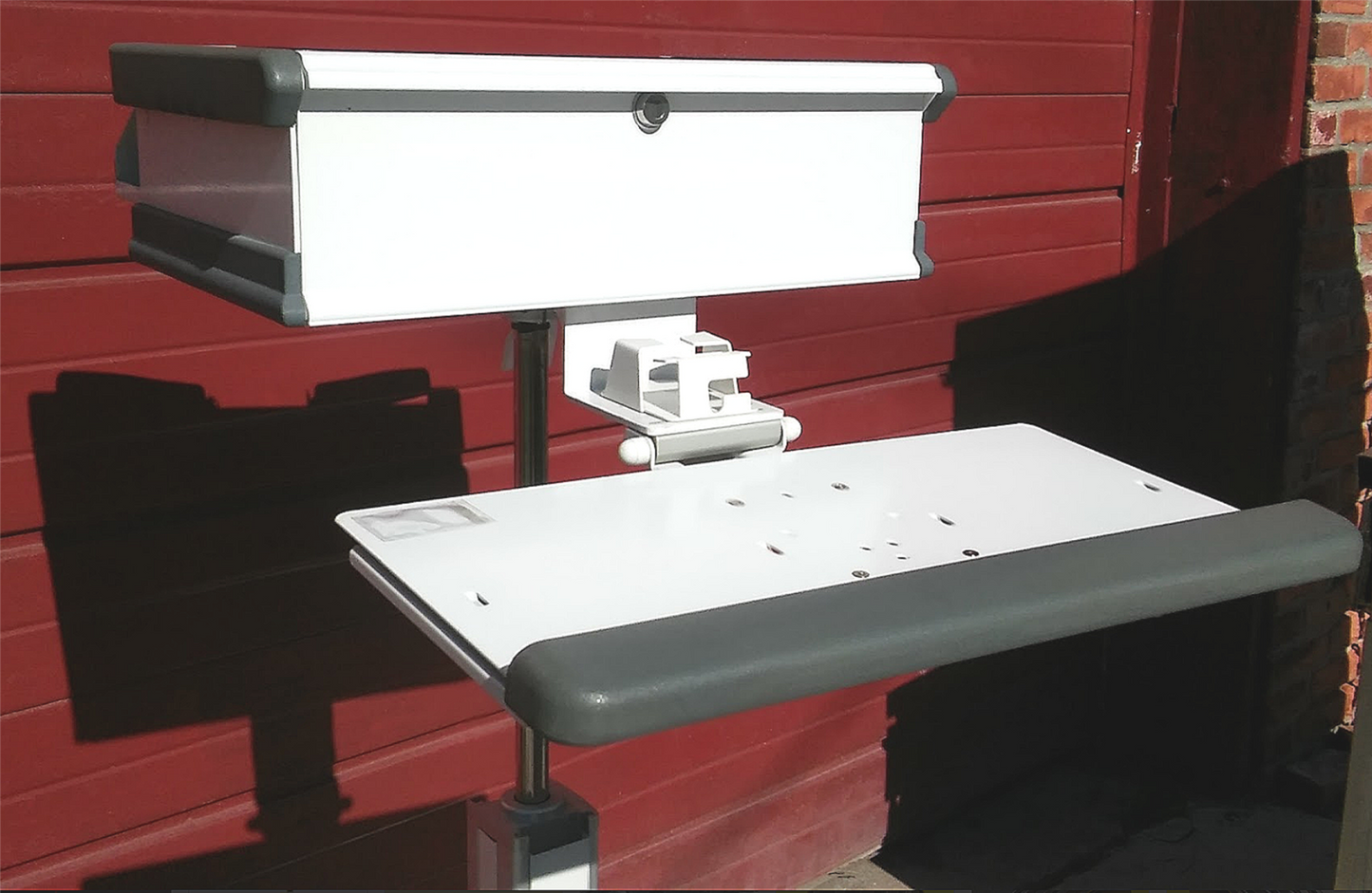 GCX INSTRUMENT VHRS VARIABLE HEIGHT ROLL STAND MEDICAL CART WORKSTATION FREESHIP