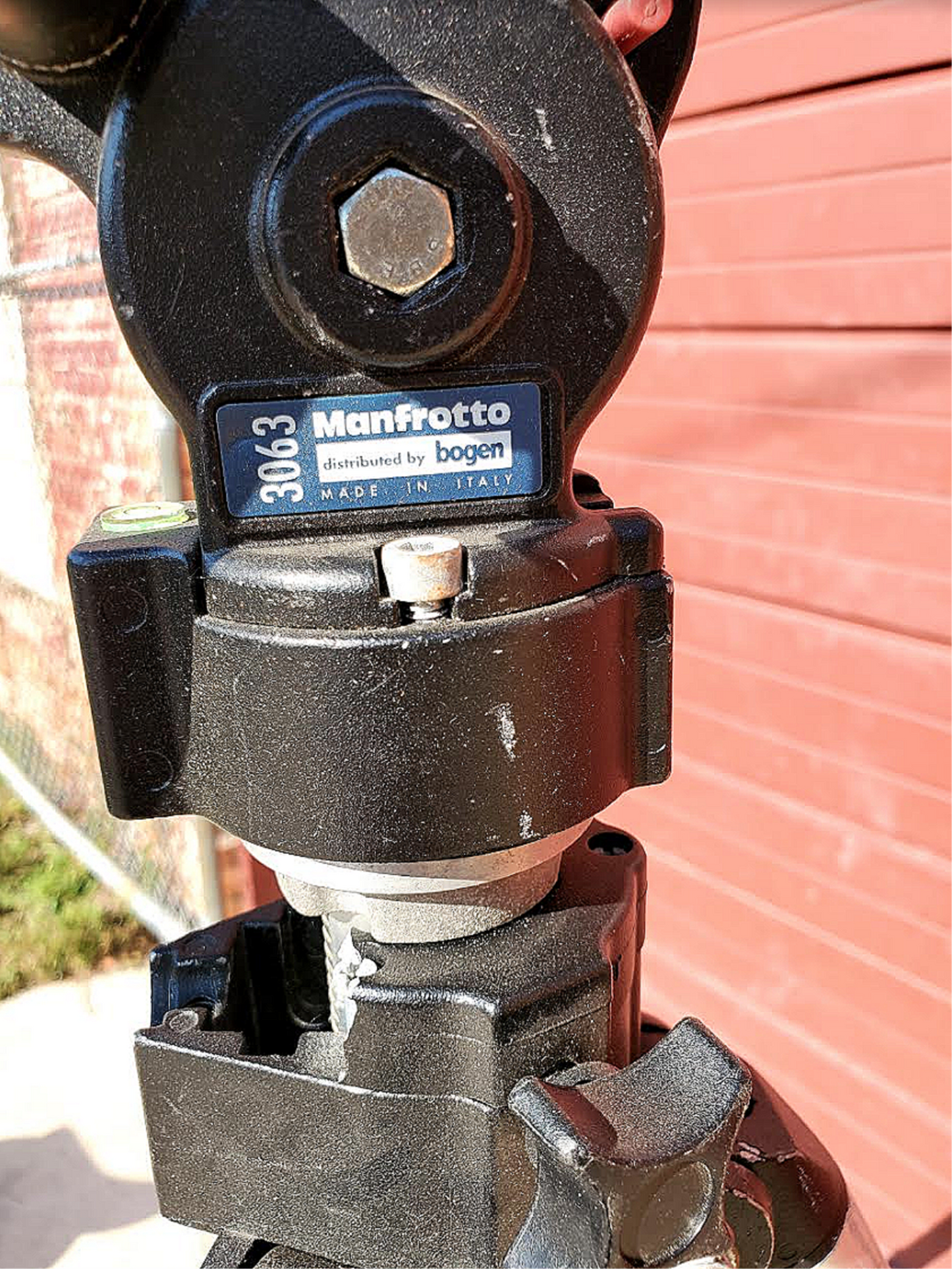 BOGEN MANFROTTO 3126 CINE VIDEO FLUID HEAD 3063 TRIPOD CASE WATCH VIDEO FREESHIP