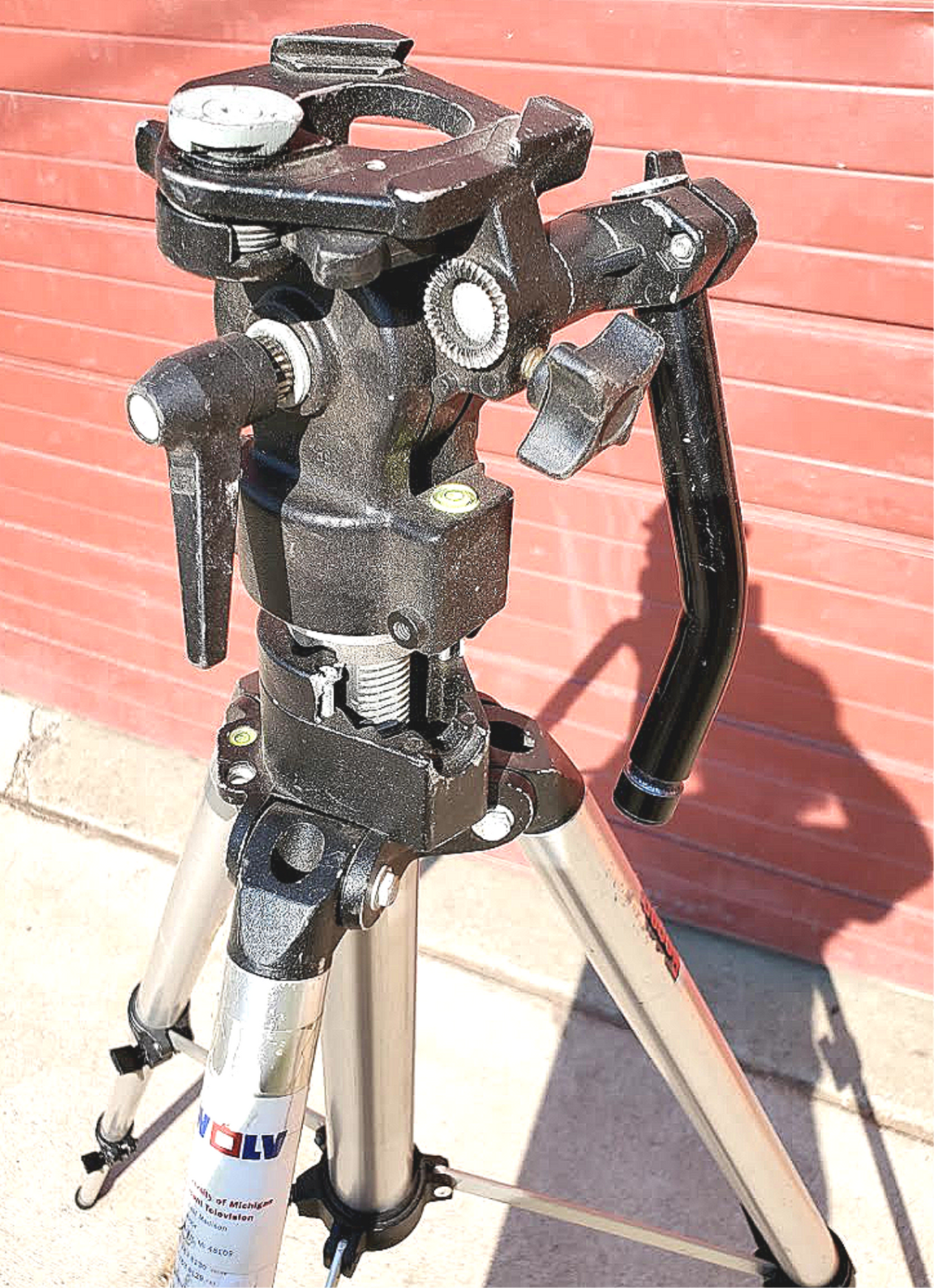 BOGEN MANFROTTO 3126 CINE VIDEO FLUID HEAD 3063 TRIPOD CASE WATCH VIDEO FREESHIP