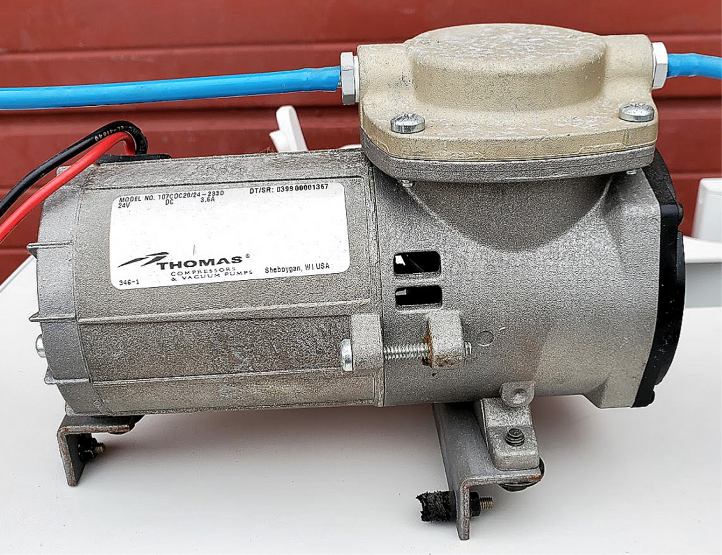 THOMAS® 24 volt 107CDC20/24-233D DIAPHRAGM AIR COMPRESSOR VACUUM PUMP FREE SHIP