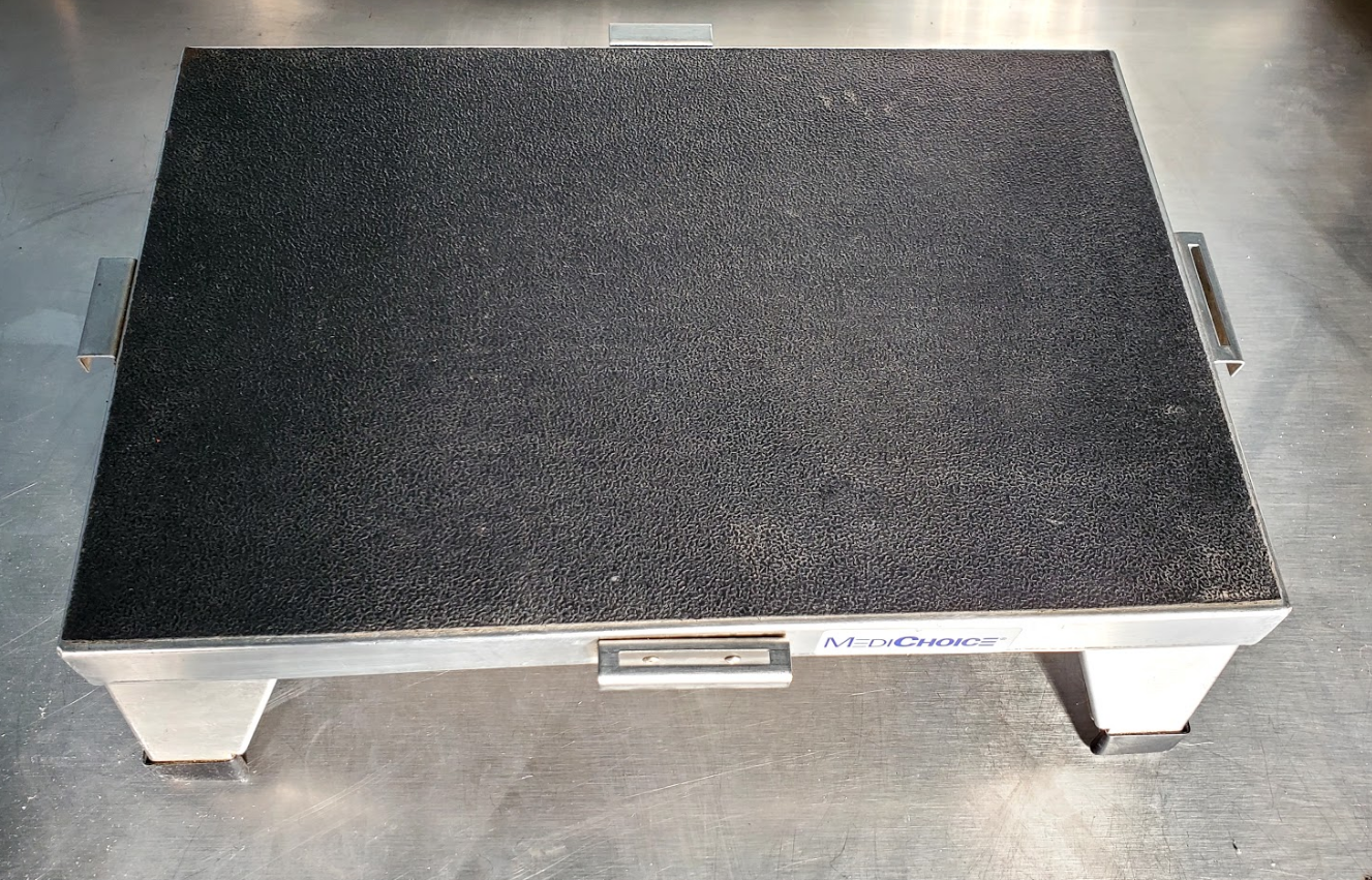 MEDICHOICE 400 POUND HEAVY DUTY STA STEEL MEDICAL STACKABLE STEP STOOL FREESHIP