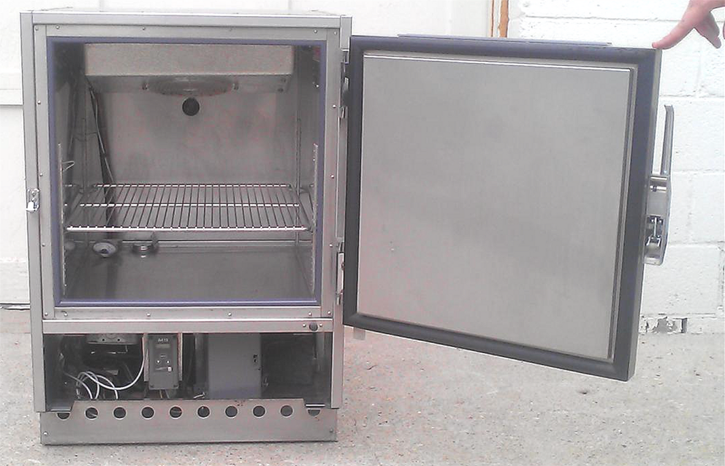 THERMO SCIENTIFIC JEWETT UNDERCOUNTER REFRIGERATOR LAB FRIDGE MOD-UCF5B FREESHIP