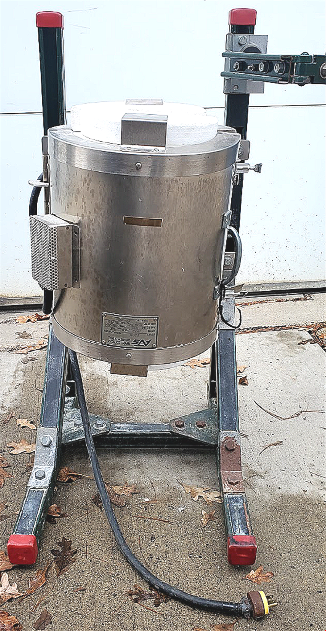 APPLIED TEST SYSTEMS Series 3210 SPLIT TUBE FURNACE 2200°F-1200°C MOUNT BRACKET