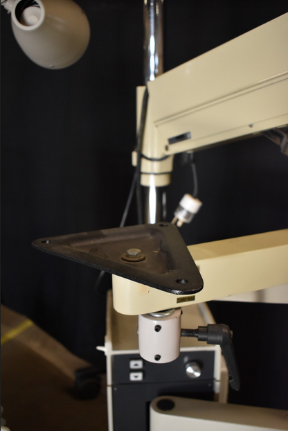 RELIANCE 7000HFC OPHTHALMOLOGIC POWER EXAM CHAIR & INSTRUMENT STAND WATCH VIDEO