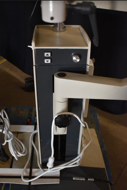 RELIANCE 7000HFC OPHTHALMOLOGIC POWER EXAM CHAIR & INSTRUMENT STAND WATCH VIDEO