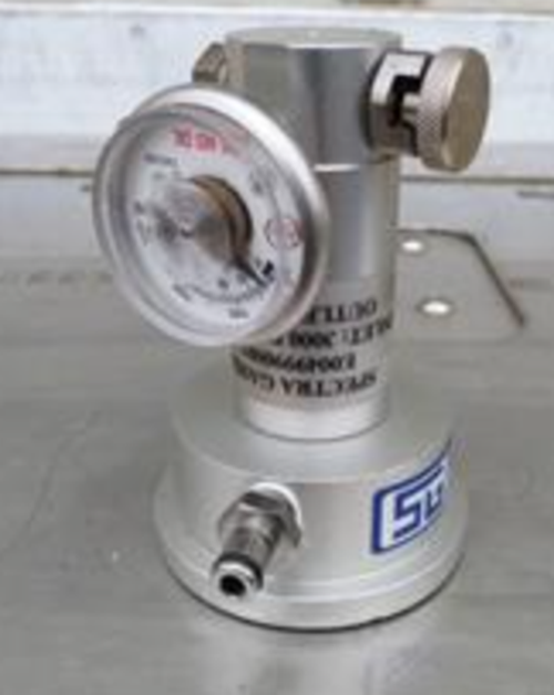 SPECTRA GASES GAS REGULATOR FLOW SHUT OFF CONTROL GAUGE VALVE 3000 Psi FREE SHIP