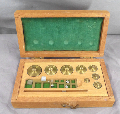 16 Pc 1mg - 50g Brass Apothecary Jewelry Lab Scale Calibration Weights Wood Box