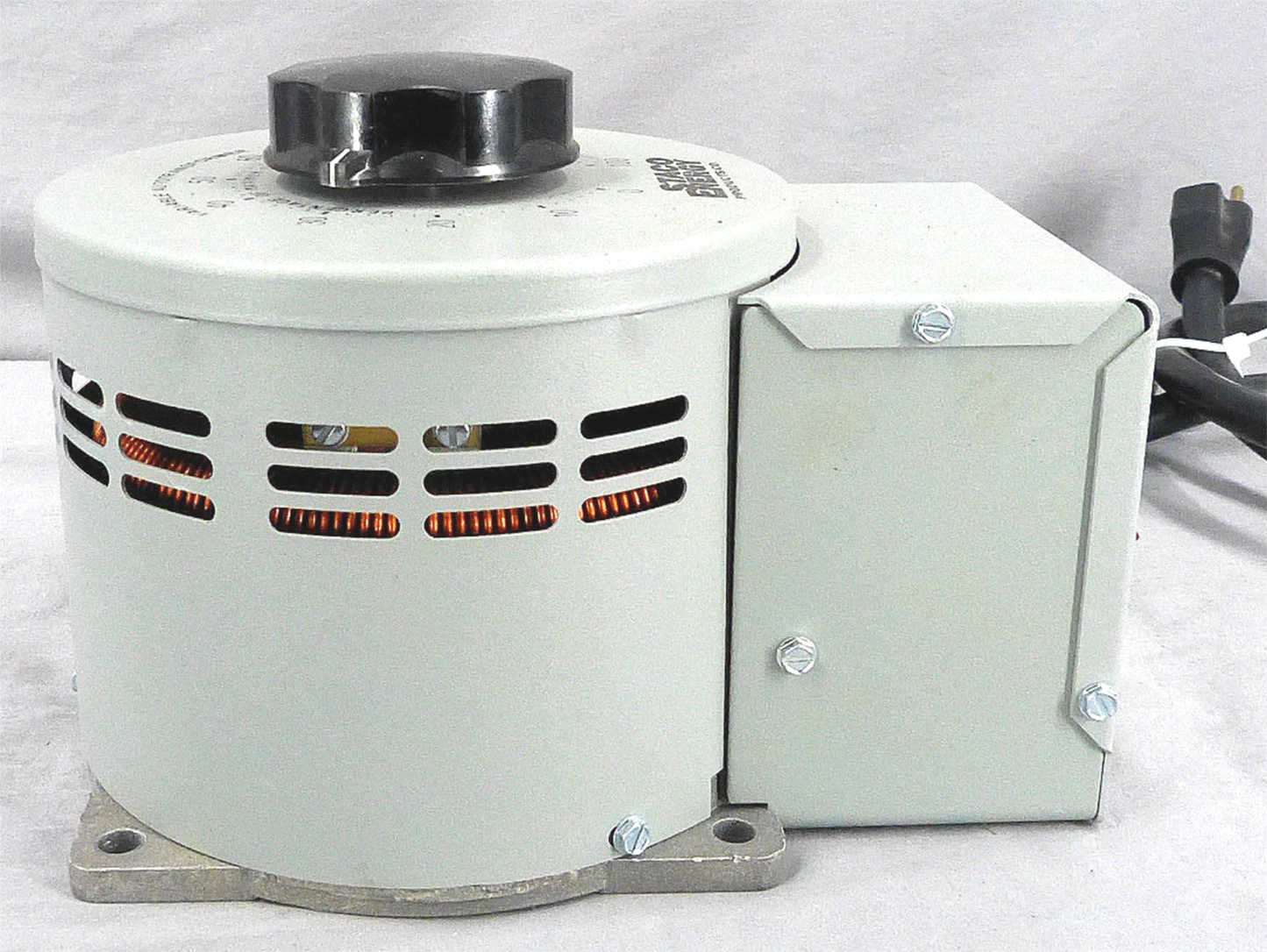 STACO 3PN1510B Variable Transformer 120V Input 0-140VAC Output 15 Amps FREE SHIP