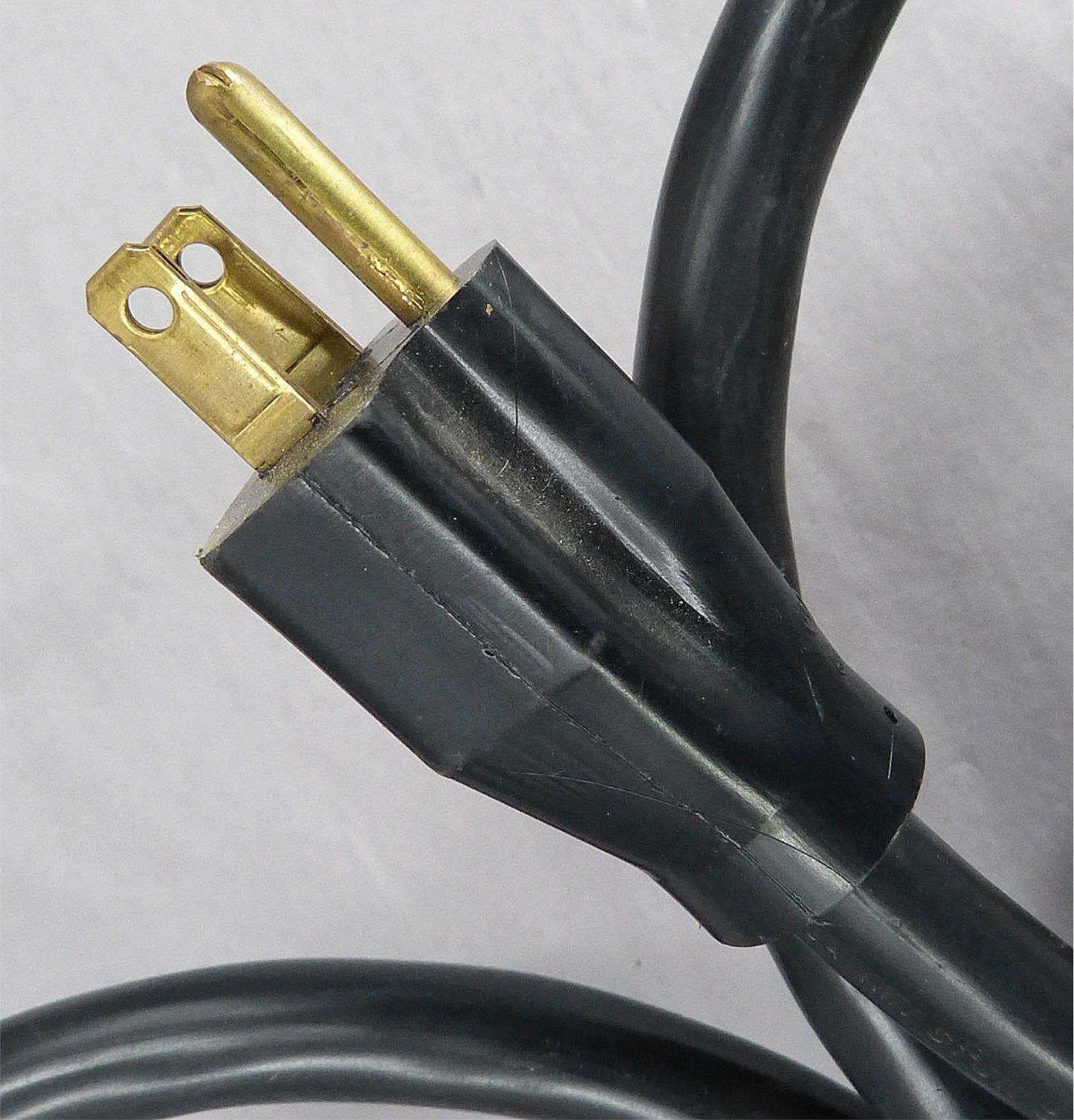 STACO 3PN1510B Variable Transformer 120V Input 0-140VAC Output 15 Amps FREE SHIP