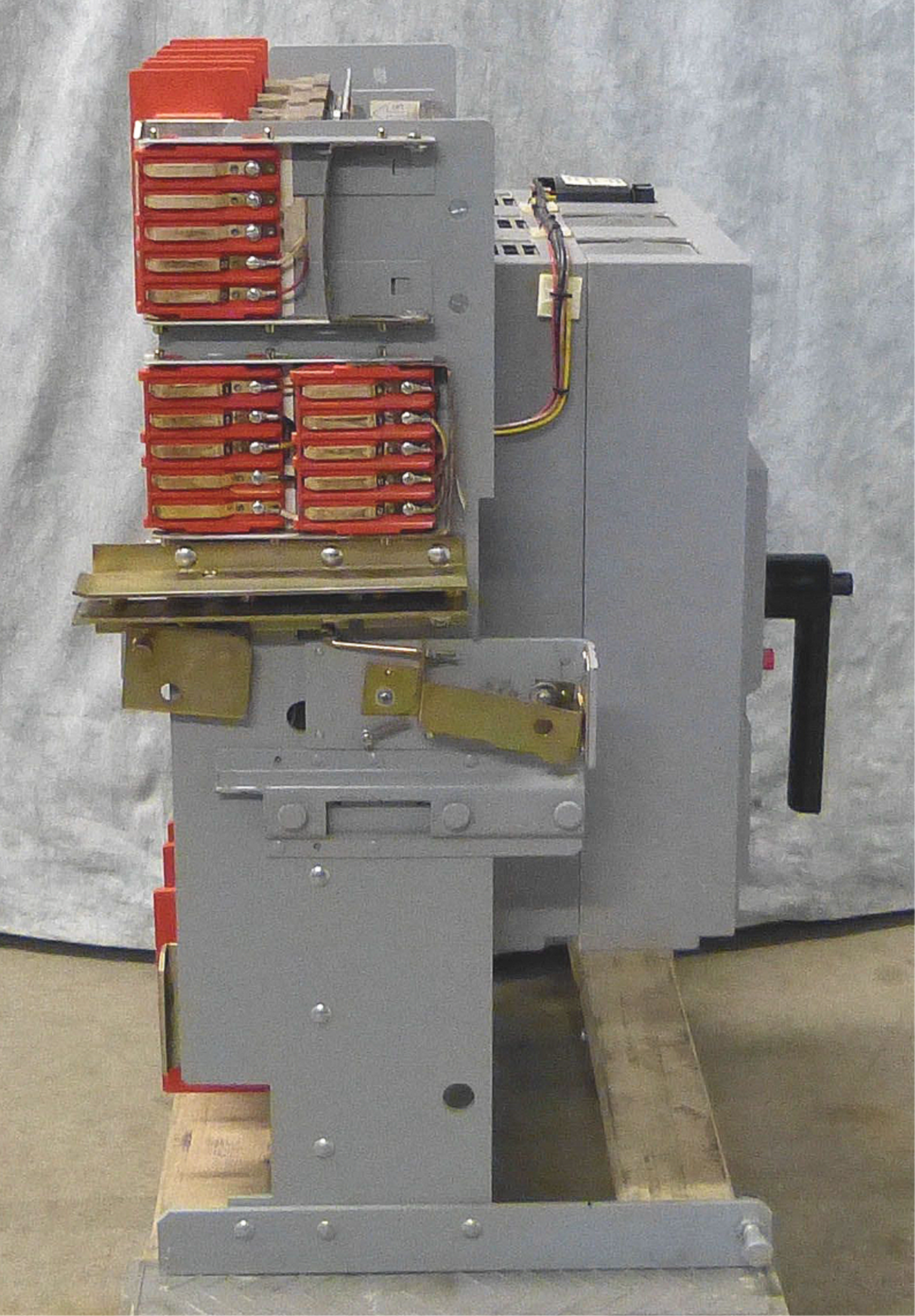 GE POWER BREAK 3000 AMP CIRCUIT FRAME CATEGORY Number: TPVVF8630FCEIC FREE SHIP