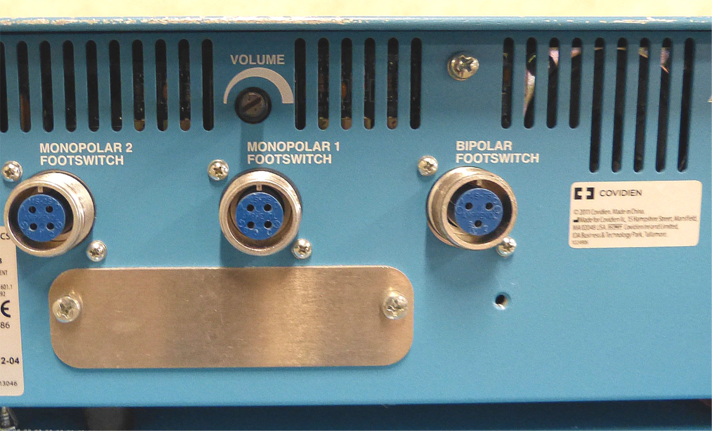 COVIDIEN FX-CS ELECTROSURGICAL GENERATOR with 3 FOOT REMOTES & CART FREE SHIP