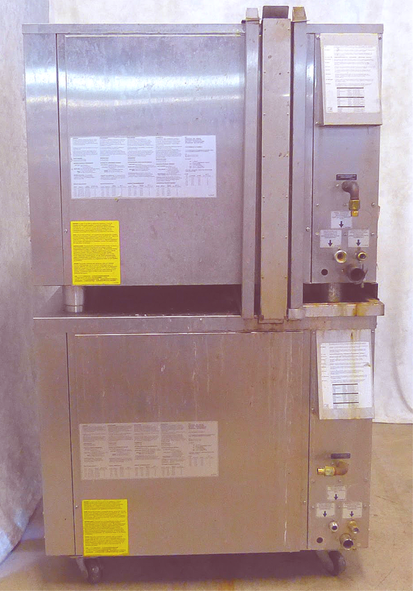 TWO STACK ALTO-SHAAM CTP7-20G COMBI NAT GAS BOILERLESS OVEN WATCH VIDEO