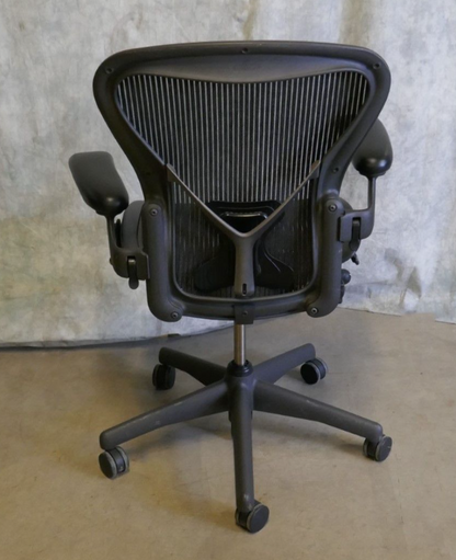 HERMAN MILLER AERO CHAIRs BLACK Size B Chadwick & Bill Stumpf FREE SHIP