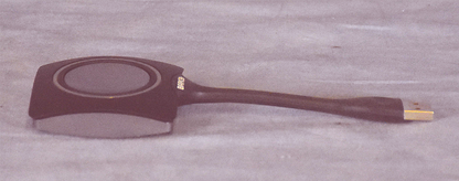 BARCO CLICKSHARE CS-200 WIRELESS PRESENTATION SYSTEM w/4 R9861500D01 USB BUTTONS