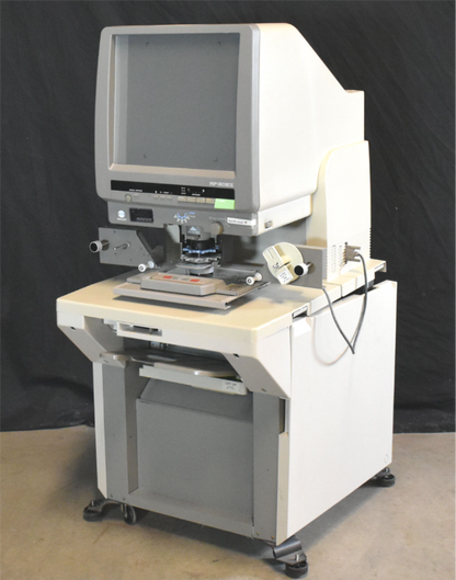 MINOLTA RP605Z MICROFICHE with 9-16X ZOOM LENS 90-DAY-WARRANTY FREE SHIP