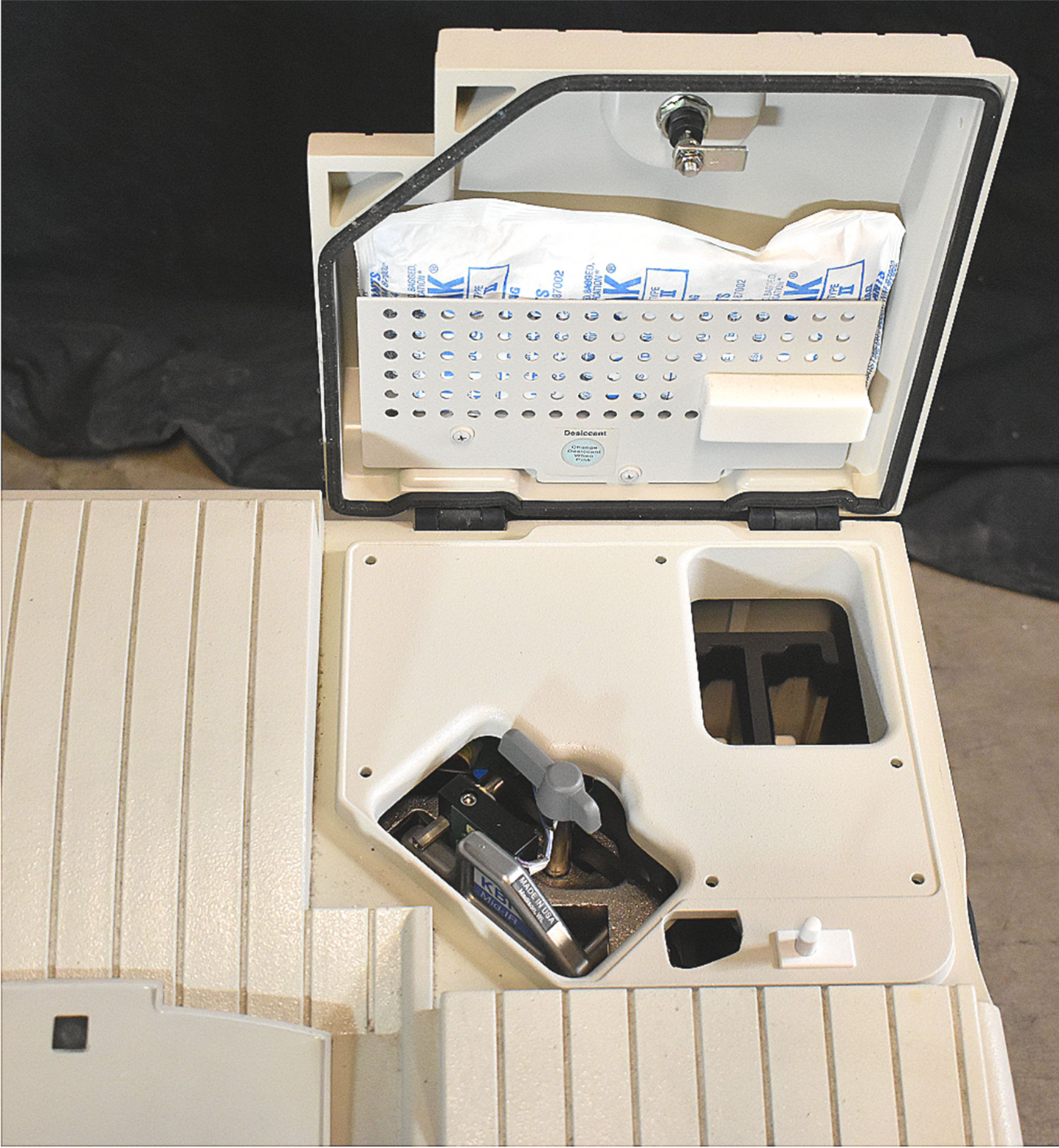 100% THERMO NICOLET NEXUS SPECTROMETER  870 ESP FT-IR/NIR 90DAYWARRANTY FREESHIP