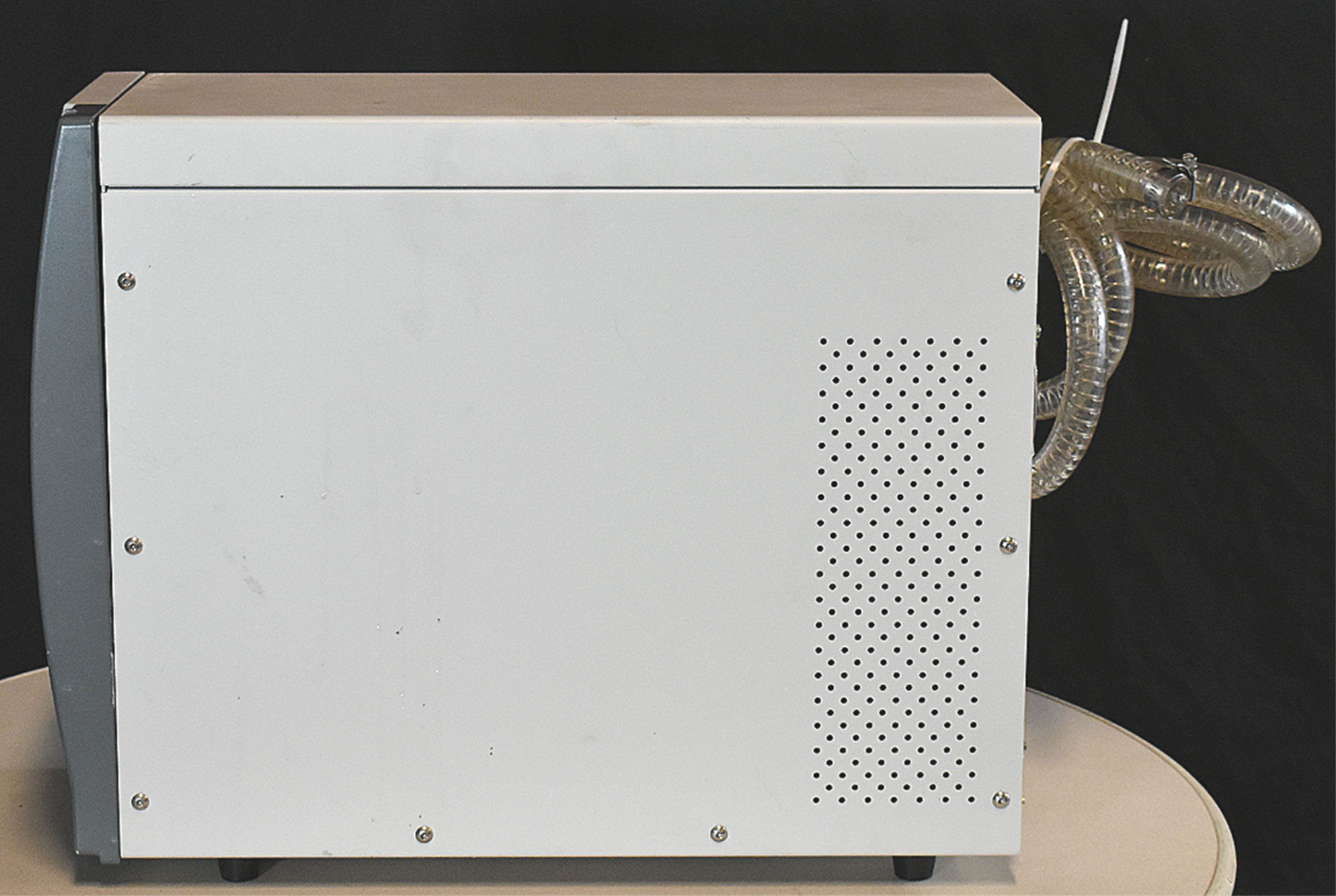 - VARIAN 450-GC CHROMATOGRAPH MASS SPECTROMETER & ULVAC VACUUM PUMP WATCH VIDEO