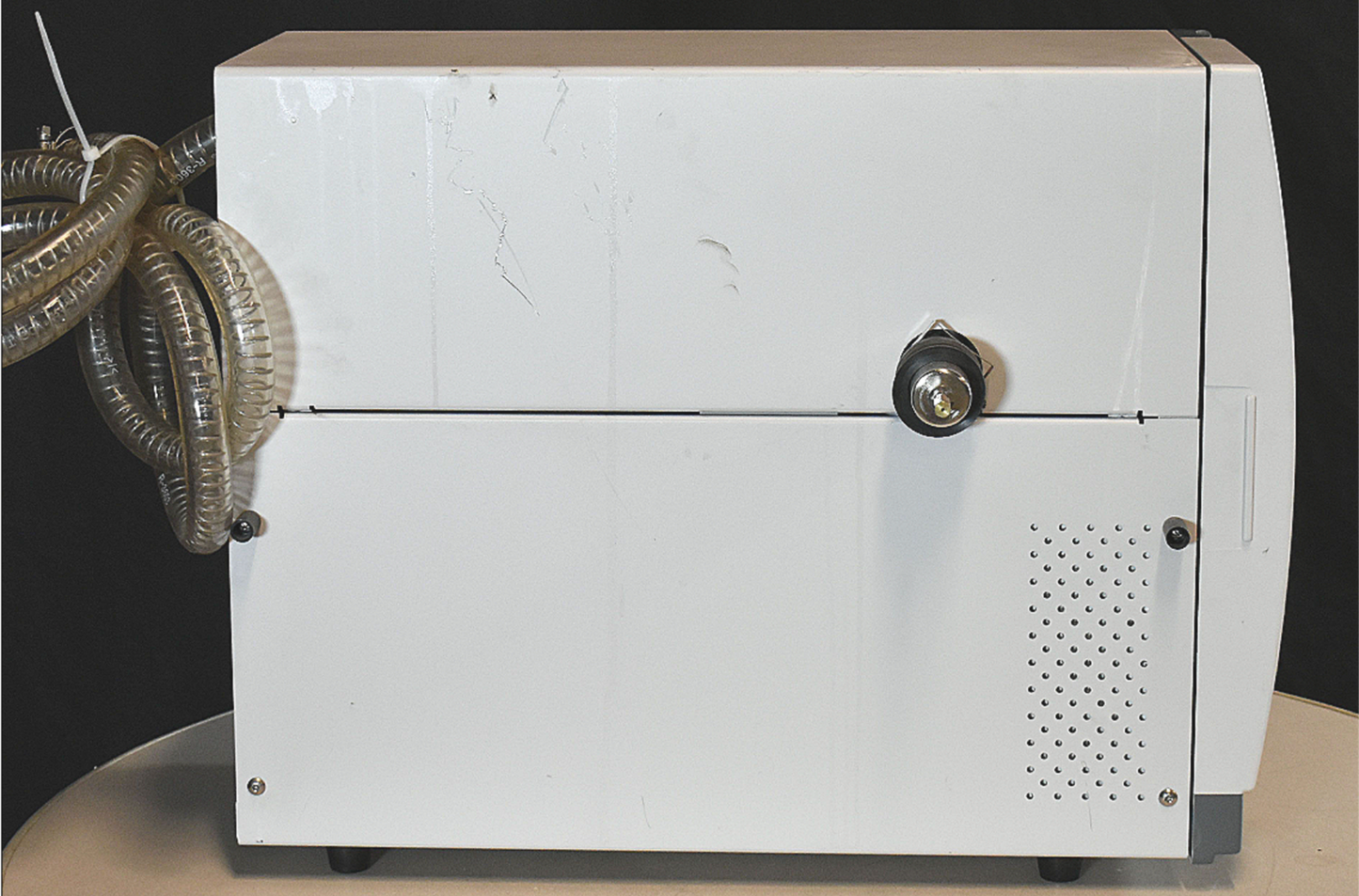 - VARIAN 450-GC CHROMATOGRAPH MASS SPECTROMETER & ULVAC VACUUM PUMP WATCH VIDEO