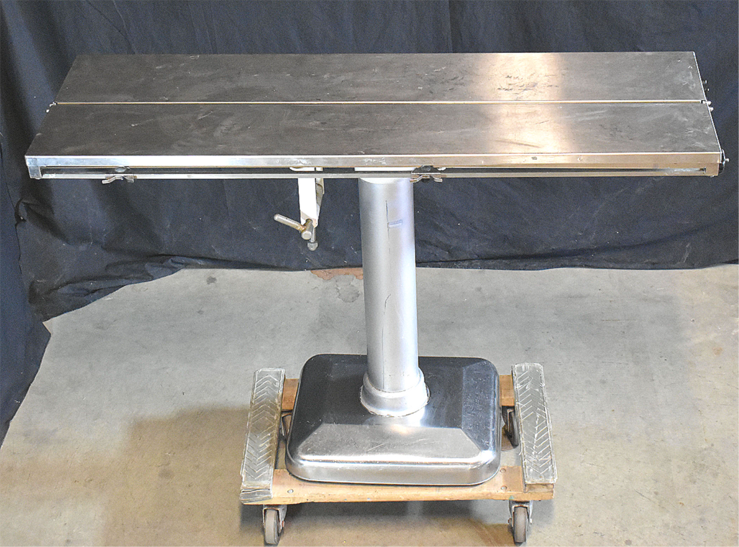 90DAYWARRANTY SHORE-LINE V-TOP TILT 58x19x37" VETERINARY SURGICAL TABLE FREESHIP