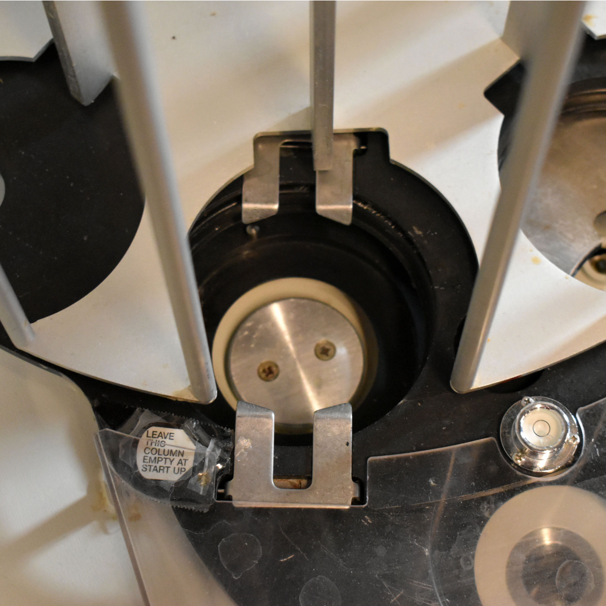 100%WARRANTY NEW BRUNSWICK MP-1000 AUTOMATED PLATE PETRI DISH POURER WATCH VIDEO