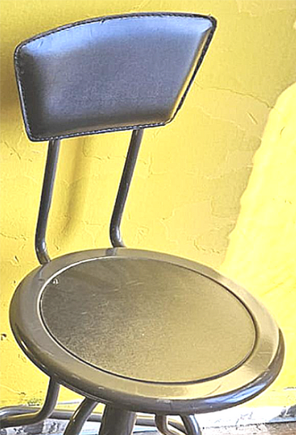 SIX SAFCO 6664 DIESEL SWIVEL HIGH BASE ADJUSTABLE INDUSTRIAL STOOL RECYC/LEATHER