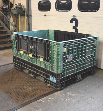 RARE 1500LBS ROPAK COLLAPSIBLE BULK CRATE STACKABLE PLASTIC 65"x50"x34" FREESHIP