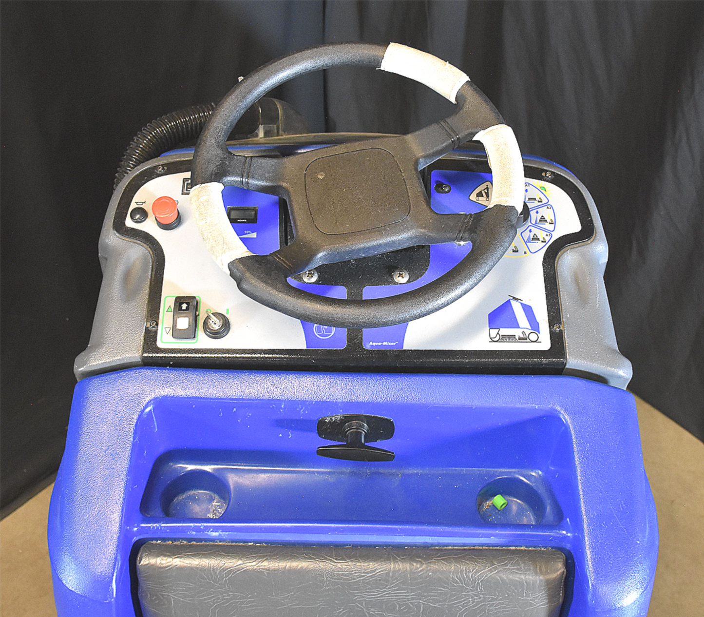 Warranty WINDSOR iSCRUB CSX24 CHARIOT RIDE-ON FLOOR SCRUBBER CHARGER WATCH-VIDEO