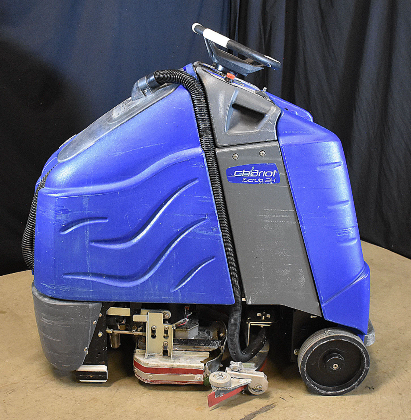 Warranty WINDSOR iSCRUB CSX24 CHARIOT RIDE-ON FLOOR SCRUBBER CHARGER WATCH-VIDEO