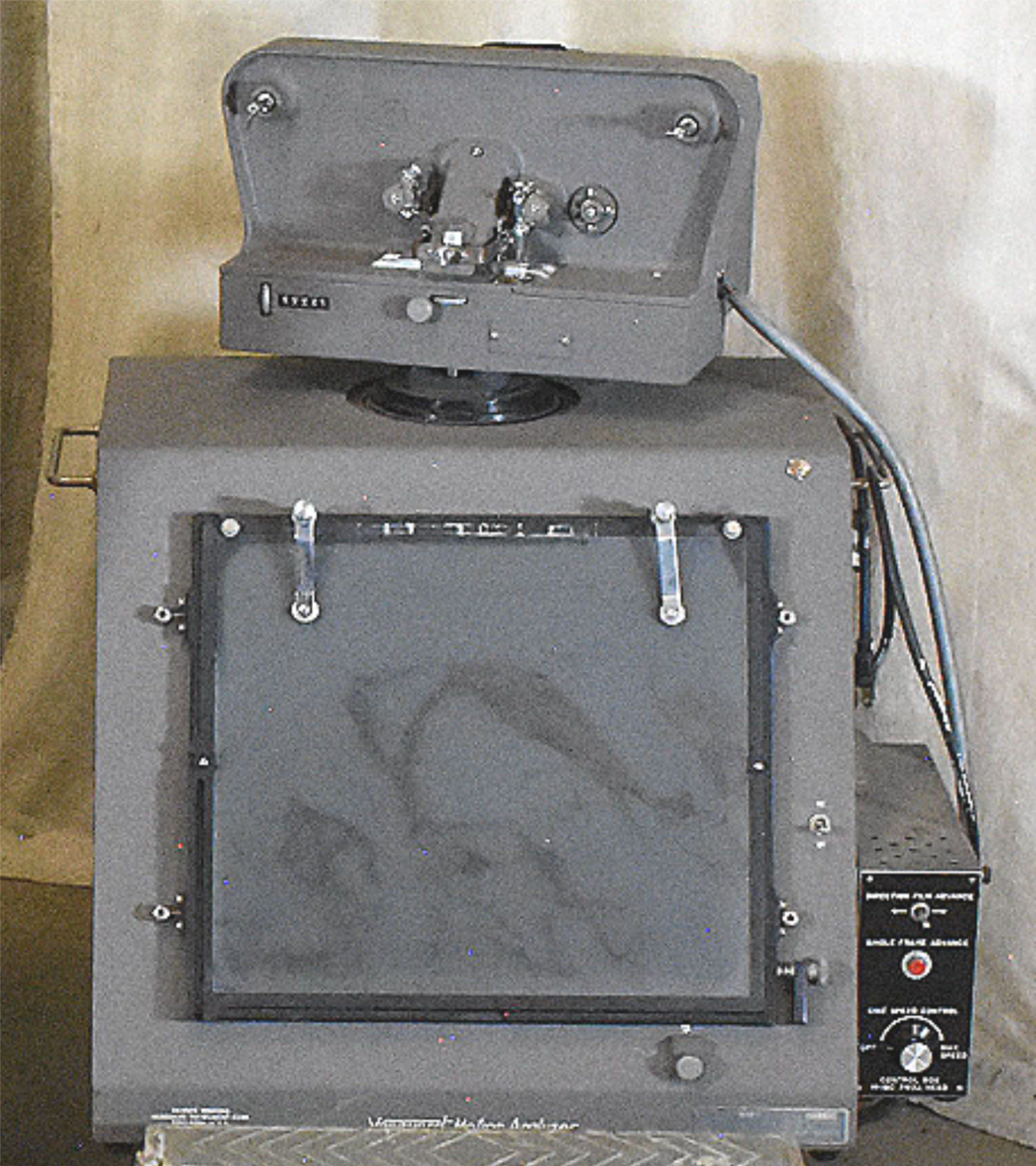 VINTAGE 35mm VANGUARD S-13 and M-16C FILM MOTION ANALYZER with MANUAL FREE SHIP